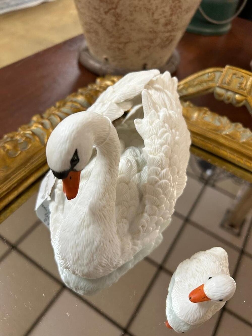 HOME INTERIORS SET 2004- Swan and 2 Ducklings-Rare-Pre-owned